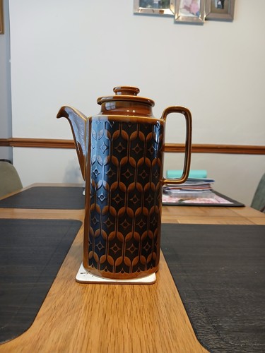 Hornsea pottery brown heirloom - pottery,