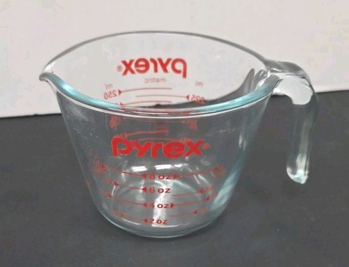 Vintage pyrex cup - 1, glass