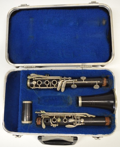 Noblet wood clarinet - clarinet,, model