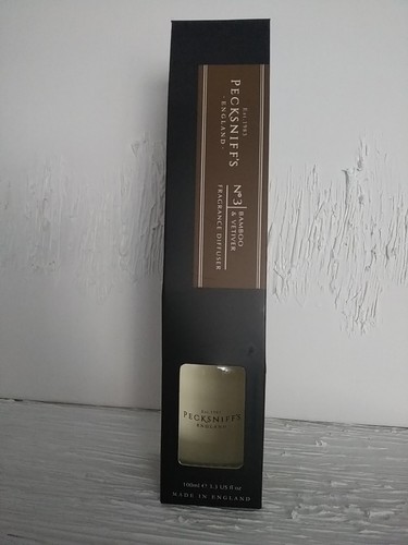 Pecksniffs bamboo vetiver - pecksniffs, &