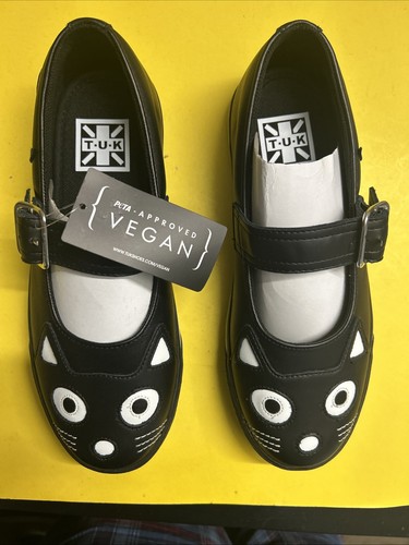 Kitty face black - t.u.k,