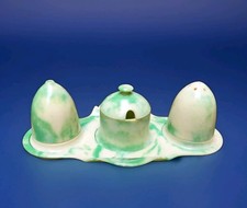 VINTAGE BANDALASTA BAKELITE CRUET SET 1930s MOTTLED GREEN SALT PEPPER MUSTARDPOT