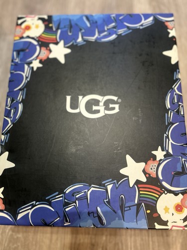 Very rare uggs - rare, knit