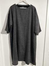 Eskandar Women’s Grey Linen
