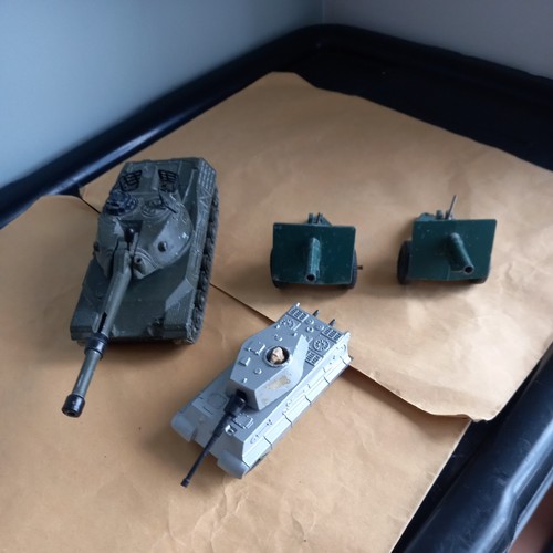 Dinky leopard tank matchbox - dinky, tank,