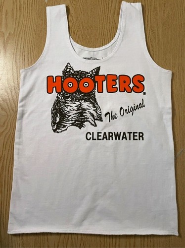 New hooters girl sexy - new,