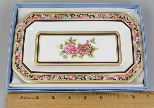 Wedgwood clio bloomsbury tray - clio,
