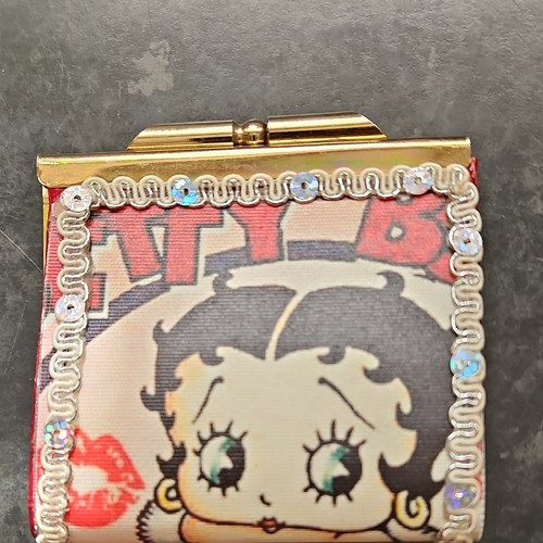 Betty boop graphic print kiss - betty,