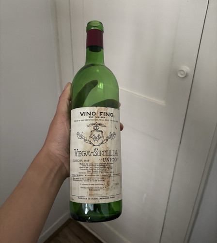 Vega sicilia unico vino - vega, fino
