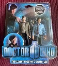Doctor Dr Who 11th Doctor Crash Set Character Options with Sonic Screwdriver