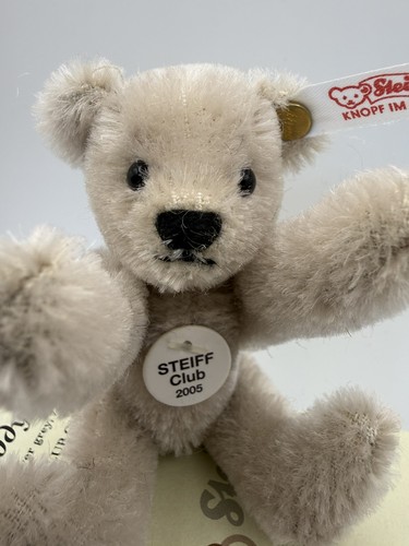 Steiff club membership - membership, grey