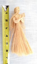 STRAW PRAYING ANGEL   ORNAMENT