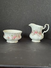 Royal Albert Lavender Rose Creamer & Sugar Set – 1960s Vintage Bone China, UK
