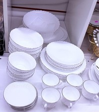 40 PCS Ceramic Dinner Set for