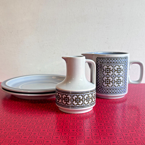 Hornsea tapestry milk jug - hornsea,
