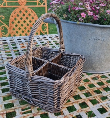 Antique wash square wicker - antique,