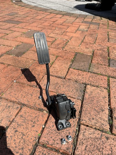 Accelerator pedal assembly - pedal, for