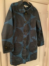 Boden blue and black leaf design Raincoat UK 16 NWOT