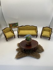 VINTAGE LUNDBY DOLLS HOUSE FURNITURE SOFA ARMCHAIRS TABLE AQUARIUM PLANT RUG