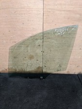 PEUGEOT 208 MK1 N/S PASSENGER SIDE LEFT FRONT DOOR WINDOW GLASS 43R-000464