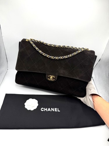 Chanel maxi flap - chanel,
