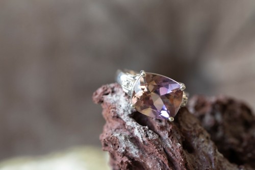 Anahi ametrine white topaz - anahi,
