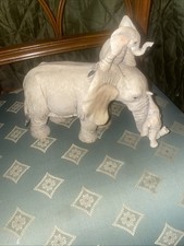 Tuskers 91212 Large Elephant