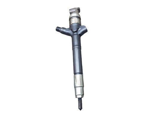 Toyota avensis fuel injector - avensis,