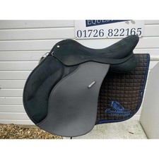 17 Wintec Pro Square Cantle Black Wide Gullet in Excellent Condition