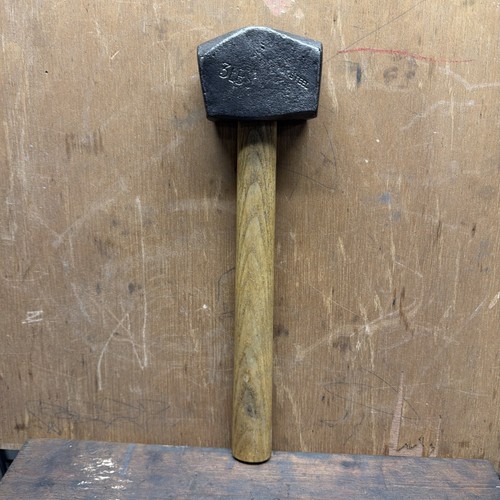 Vintage stand masons hammer - stand,