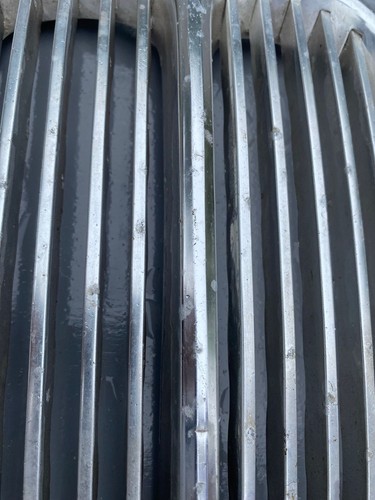 Bmw cs radiator grill - e9,