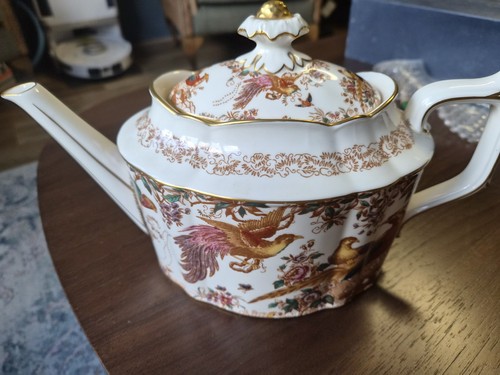 Royal crown derby - royal,
