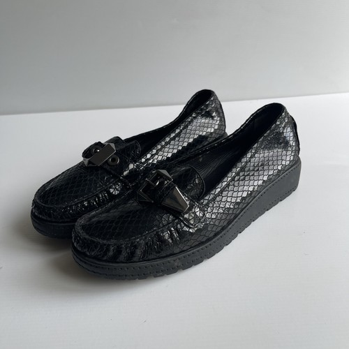 Stuart weitzman loafers - stuart,