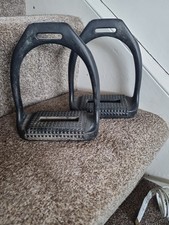 Equiwing lightweight stirrup - equiwing,