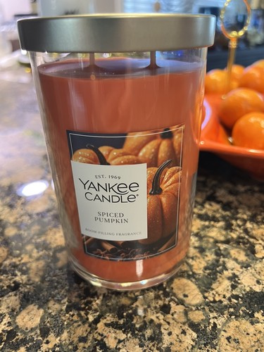 New yankee candle - yankee,