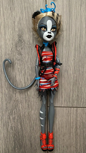 Monster high meowlody - monster, zombie