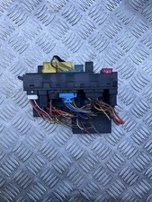 MERCEDES E CLASS W210 E320 CDI ESTATE SAM UNIT FUSE BOX A0025452701