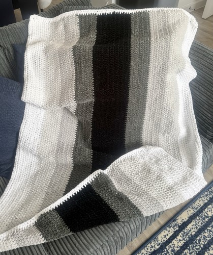 Small throw blanket handmade - blanket,