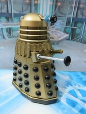 DOCTOR WHO FIGURE * SUPREME DALEK* HISTORY OF THE DALEKS 7 * GOLD DALEK*