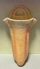 VINTAGE 1930s ART DECO BESWICK WARE POTTERY POCKET WALL VASE MOTTLED COLOURS 467