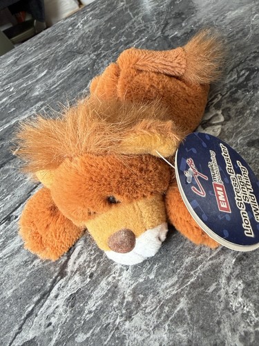 Small lion cuddly toy that - cuddly,