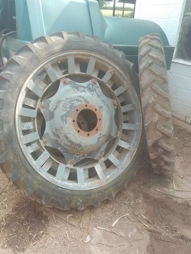 Row crop wheels - wheels, full