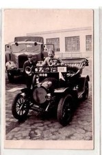 39022 Photo with Vintage Cars