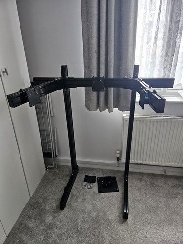 Omega triple monitor stand - monitor,