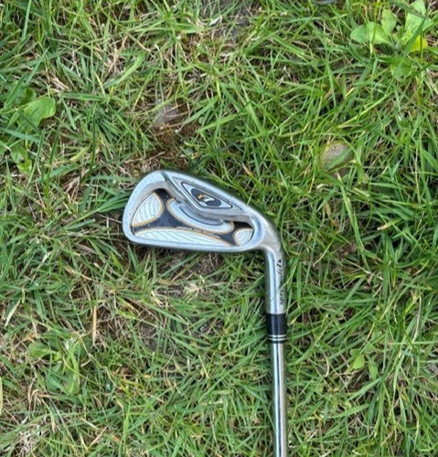 Taylormade iron stiff - 5,