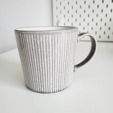 Fox&ivy Grey NERO large Mug