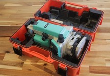 Nikon Total Station NPL-322+ 5