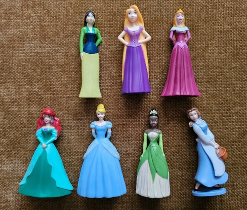 Disney princess figures bundle - disney,
