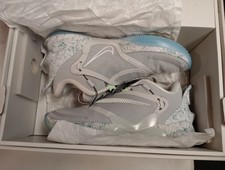 Size 11.5 - Nike Adapt BB 2.0