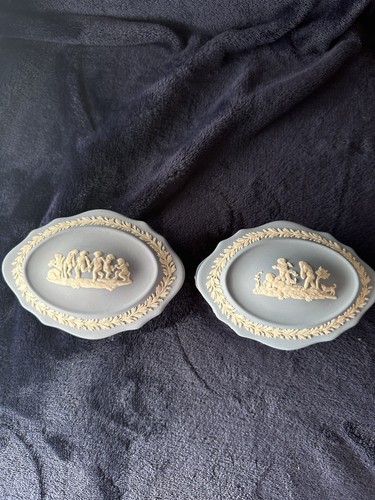 Blue wedgwood jasperware - 2,